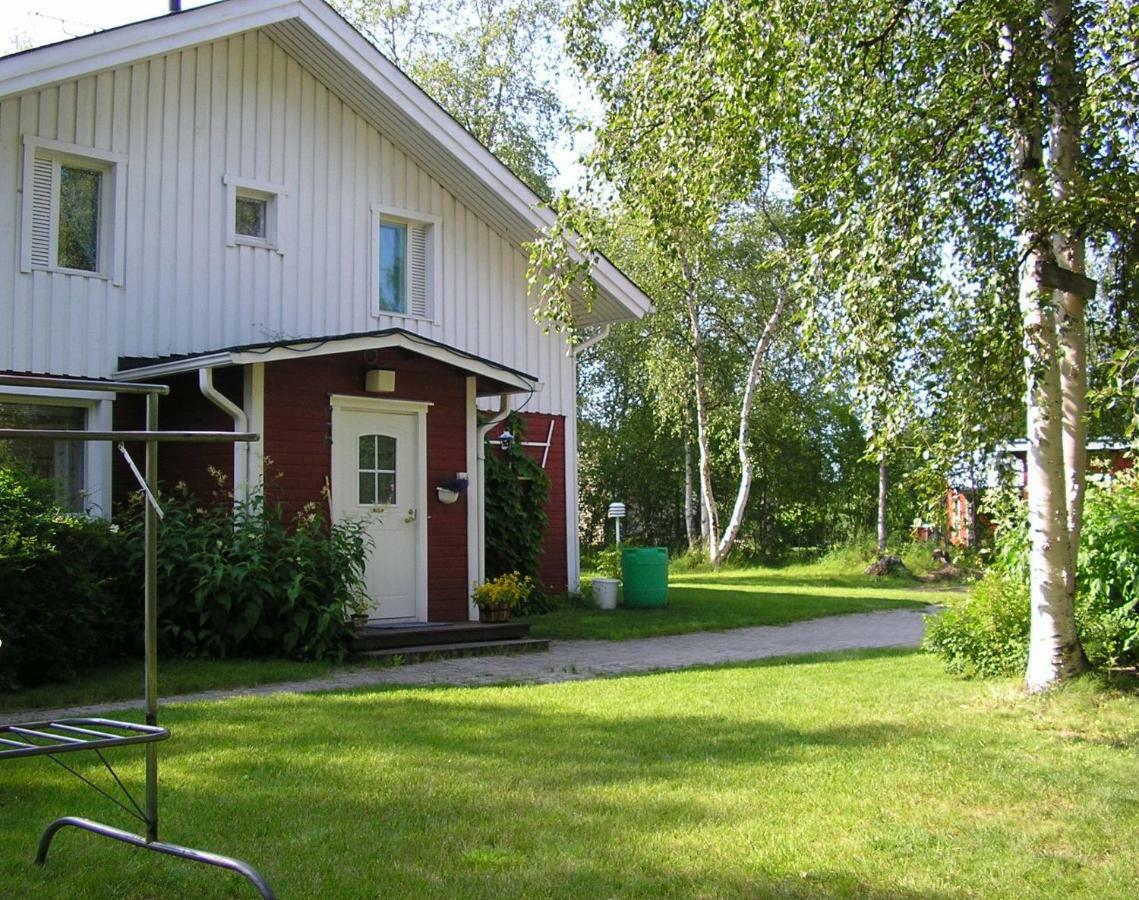 Riverhouse Lumo Ivalo Exterior foto